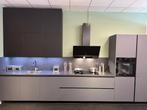 Showroom keuken voor maar €12.500,-, Ophalen, Overige materialen, Nieuw, Enkelwandige keuken