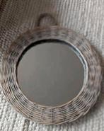 Mooie grote rotan/rattan spiegel rond riet!, Huis en Inrichting, Woonaccessoires | Spiegels, Rond, Ophalen of Verzenden, Zo goed als nieuw