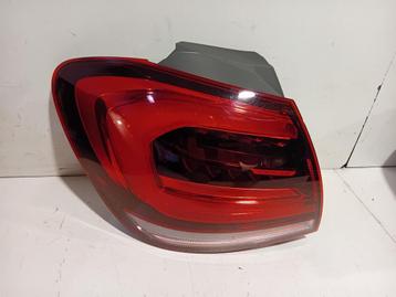 Achterlicht links buiten Mercedes-Benz A-Klasse beschikbaar voor biedingen