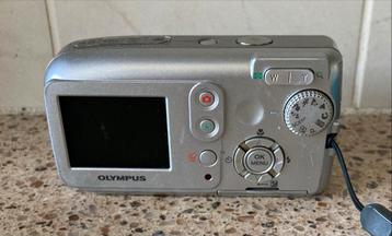 Olympus Camedia C-480 Zoom beschikbaar voor biedingen