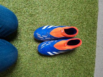 Adidas predator voetbalschoenen  beschikbaar voor biedingen