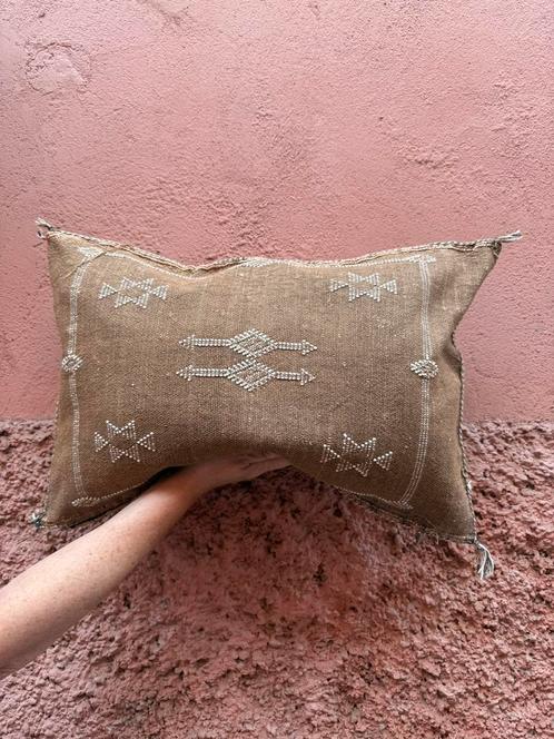 Kussenhoes bruin Marokko, Huis en Inrichting, Woonaccessoires | Kussens, Nieuw, Overige kleuren, Rechthoekig, Ophalen of Verzenden