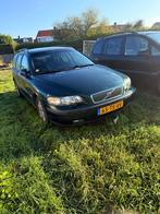 Volvo V70 2.4 T 200PK AUT 2001 Groen, Auto's, Volvo, 1800 kg, 10 km/l, Stationwagon, 2435 cc