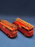 2x Dinky Toys nr.955 Brandweerauto, Ophalen of Verzenden