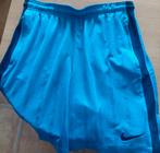 Nike broekje, kort, lichtblauw. kindermaat XL. 158-170 cm, Kleding | Heren, Sportkleding, Blauw, Nike, Overige maten, Ophalen of Verzenden