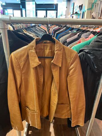 Vintage Lederen Jas Dames Maat Italiaanse maat 44 beschikbaar voor biedingen