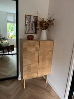 Kastje 114x70x40 cm (hxbxd), Ophalen, Gebruikt