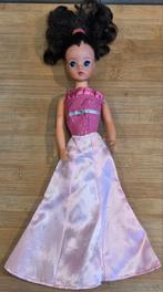 Vintage jaren 70/80 Sindy pop 033055x Hong Kong, Ophalen of Verzenden, Gebruikt