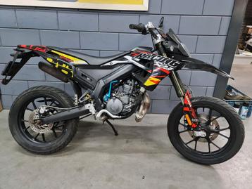 DERBI SENDA DRD RACING 50 sm bj 2018 volledig origineel beschikbaar voor biedingen