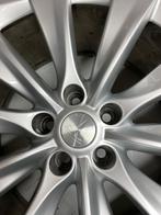 Tesla model X winterbanden Pirelli 20inch incl velgen, Auto-onderdelen, Banden en Velgen, Banden en Velgen, Gebruikt, 275 mm, Personenwagen