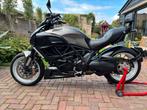 Ducati Diavel Strada, 2 cilinders, Handvatverwarming, Particulier, Naked bike
