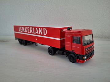 Lion Car Daf 95 trekker met trailer beschikbaar voor biedingen