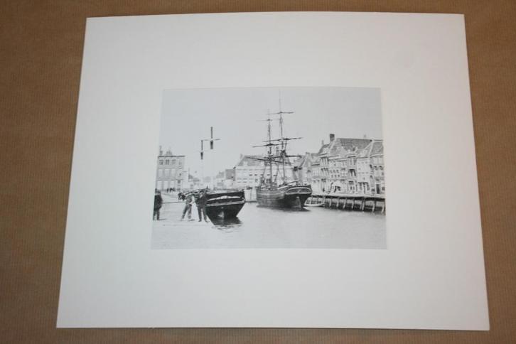 Foto Archief Vlissingen - Koopmanshaven Bierkade.. 1890, Boeken, Geschiedenis | Stad en Regio, Gelezen, Ophalen of Verzenden