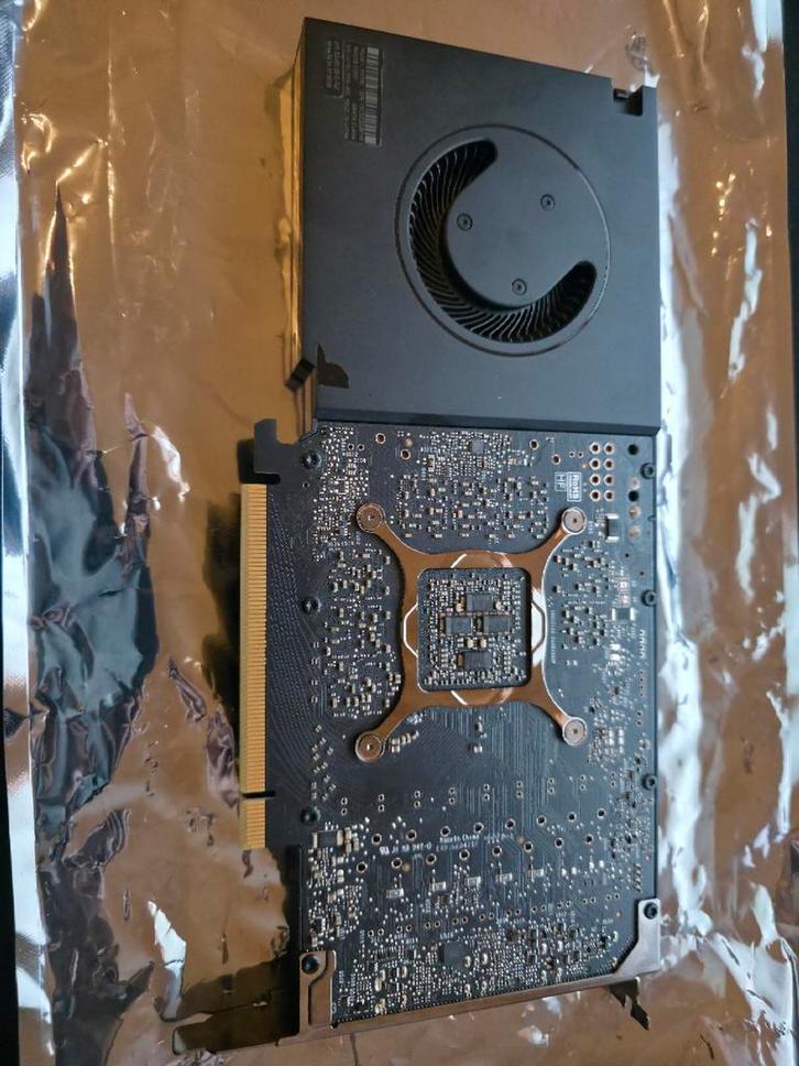 Lenovo Nvidia RTX A4000 Grafische Kaart, Computers en Software, Videokaarten, Gebruikt, Nvidia, PCI-Express 4.0, GDDR6, HDMI, DisplayPort