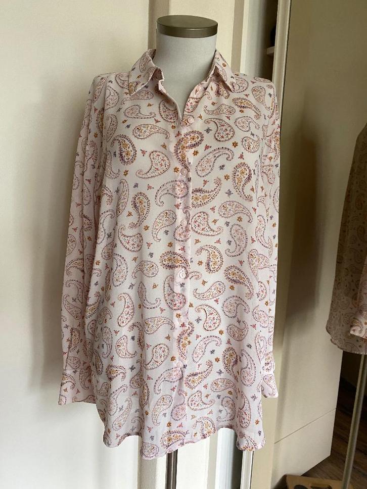 blouse Zara M/L  creme/multi, Kleding | Dames, Blouses en Tunieken, Zo goed als nieuw, Maat 42/44 (L), Beige, Ophalen of Verzenden