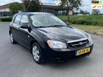 Kia Cerato 1.6-16V LX, Trekhaak, Elektrische ramen, Radio CD, Stof, Gebruikt, 1599 cc, 4 cilinders