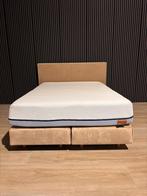 Boxspring met M line matras 140x200, Gebruikt, Twijfelaar, Bedbodem, 200 cm