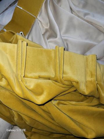 Lime Groen Velours Gordijn - Verduisterend & Warm .268x223   beschikbaar voor biedingen