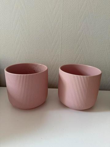 Roze bloempotten ikea beschikbaar voor biedingen