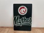 Prachtig vintage reclamebord Mythos (30x20), Verzenden, Zo goed als nieuw, Reclamebord