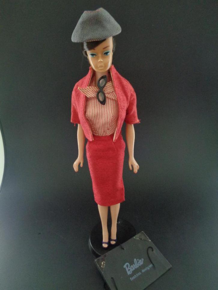 Vintage Barbie 981 Busy Gal ( 1960-61 ), Verzamelen, Poppen, Gebruikt, Kleertjes, Ophalen of Verzenden