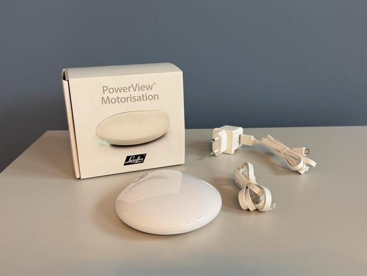 Luxaflex powerview hub kit 2.0, Witgoed en Apparatuur, Wekkers, Zo goed als nieuw, Ophalen