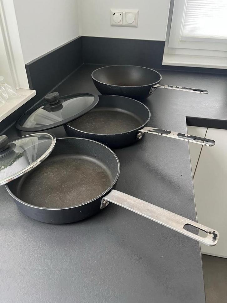 Set: 2 koekenpannen + 1 wokpan - Herman den Blijker by Gusta, Huis en Inrichting, Keuken | Potten en Pannen, Gebruikt, Pannenset