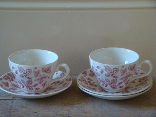 Servies, Engels Churchill, RED BRAMBLE, zo goed als nieuw, Antiek en Kunst, Antiek | Servies los, Ophalen