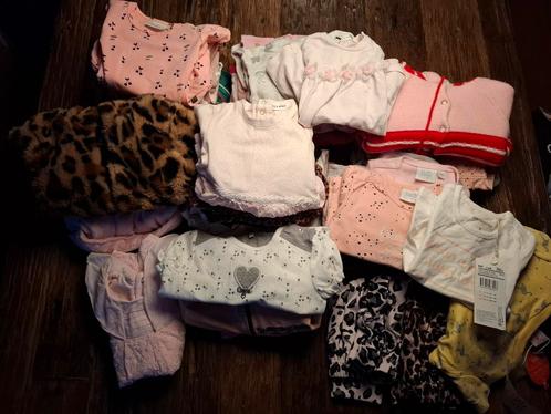 Mooi merken pakket meisje 62-68, Kinderen en Baby's, Babykleding | Baby-kledingpakketten, Zo goed als nieuw, Maat 62, Ophalen of Verzenden