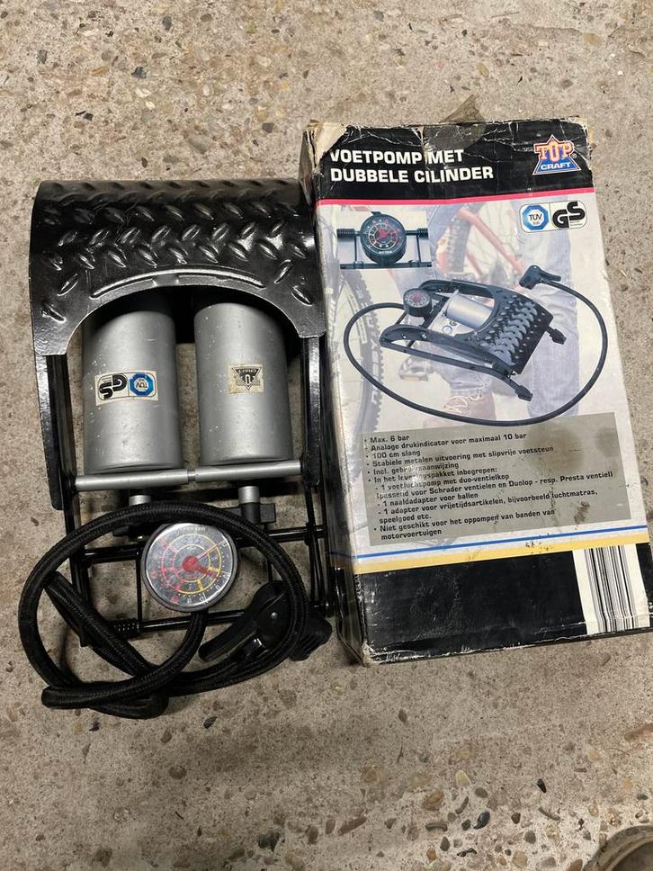 Top Craft Voetpomp Dubbele Cilinder, Fietsen en Brommers, Fietsaccessoires | Fietspompen, Gebruikt, Drukmeter, Ophalen