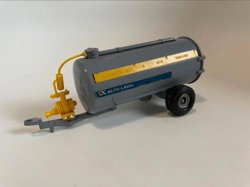 model Britains 9560 Alfa Laval Giertank, grijs 1/32, Hobby en Vrije tijd, Modelauto's | 1:32, Gebruikt, Tractor of Landbouw, Britains
