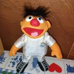 Real Madrid Ernie knuffel voetbal 24 cm groot, Kinderen en Baby's, Speelgoed | Knuffels en Pluche, Ophalen of Verzenden