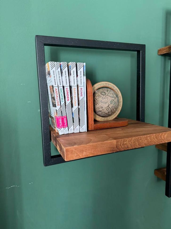 dBodhi Shelfmate Wandplank Type B, Huis en Inrichting, Woonaccessoires | Wandplanken en Boekenplanken, Zo goed als nieuw, Ophalen of Verzenden