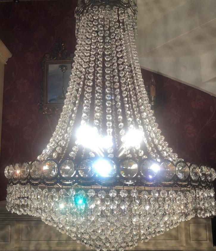 Groot kristallen kroonluchter / zakkroonluchter zilver, Huis en Inrichting, Lampen | Kroonluchters, Zo goed als nieuw, Overige materialen