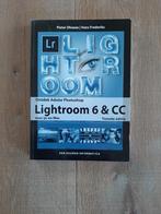 2 boeken Lightroom (versie 5, 6 en CC), Verzenden, Zo goed als nieuw, Fotograferen en Filmen