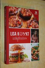 2x Lisa Tennebroek Kookt koolhydraatarm + Maaltijdplanner, Ophalen of Verzenden, Zo goed als nieuw