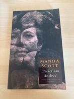Sterker dan de dood - Manda Scott, Boeken, Ophalen of Verzenden, Zo goed als nieuw, Nederland