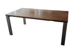 Stoere eetkamertafel – massief houten blad & metalen poten, Huis en Inrichting, Ophalen, Gebruikt, Omnia 4 Office Furniture, 8938BD