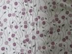 Vintage lap stof wit met lila en paarse gestileerde bloemen, Hobby en Vrije tijd, 30 tot 120 cm, 30 tot 200 cm, Ophalen of Verzenden