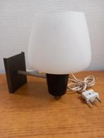 Vintage wandlamp Anvia metaal glas., Huis en Inrichting, Lampen | Wandlampen, Gebruikt, Ophalen of Verzenden