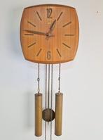 Vintage Wuba wandklok teak messing ’60 mid century klok, Ophalen of Verzenden