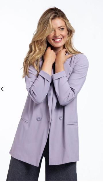 Studio Anneloes mooi zachtlila travel jersey jasje L/M ZGAN beschikbaar voor biedingen