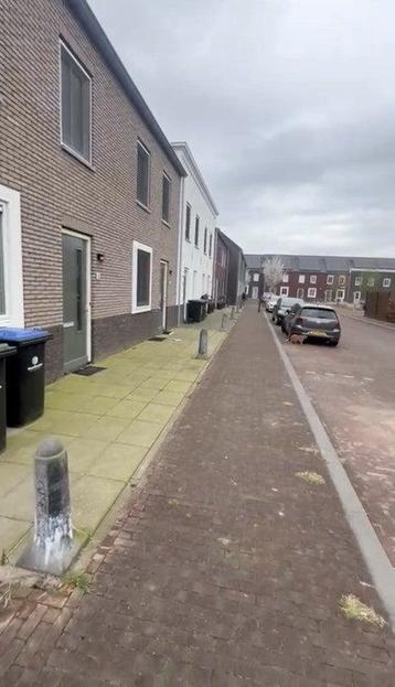 NIEUW! Woonruimte te huur Binnendoorstraat, Hoef en Haag beschikbaar voor biedingen