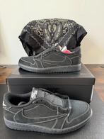 Jordan 1 Low OG Travis Scott Black Phantom DS maat 45, Zwart, Nieuw, Ophalen of Verzenden, Sneakers of Gympen