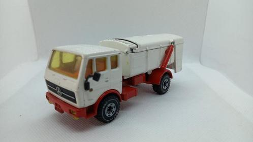 Mercedes Benz 2232 vuilniswagen Siku 2511, Hobby en Vrije tijd, Modelauto's | 1:50, Gebruikt, Bus of Vrachtwagen, SIKU, Verzenden