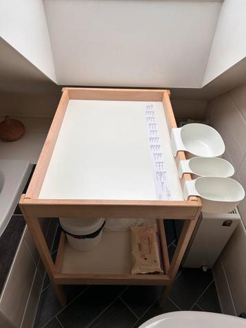 IKEA Omkleedtafel Naturel Hout + Matje beschikbaar voor biedingen