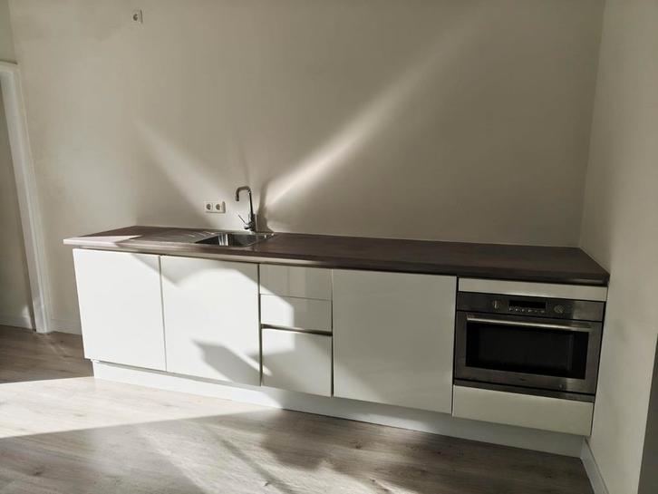 Complete gebruikte keuken met apparatuur, Huis en Inrichting, Keuken | Complete keukens, Gebruikt, Hoekkeuken, Ophalen