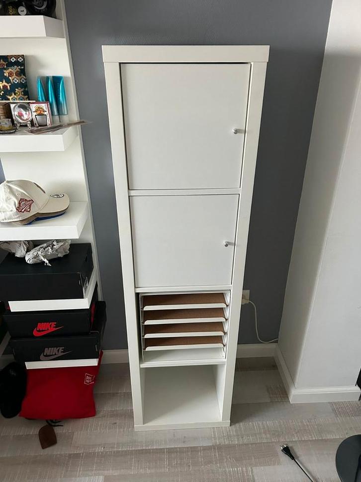 Witte Ikea Kallax kast, Huis en Inrichting, Kasten | Kledingkasten, Zo goed als nieuw, 100 tot 150 cm, Minder dan 50 cm, 25 tot 50 cm