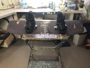 Wake board Liquid Force beschikbaar voor biedingen