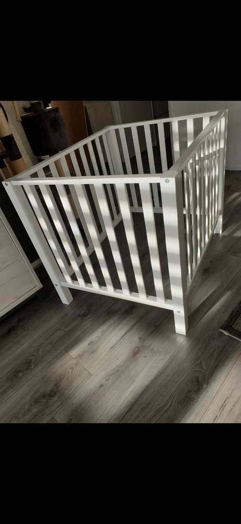 Bopita baby box Te koop, Kinderen en Baby's, Boxen, Zo goed als nieuw, Vierkant, In hoogte verstelbaar, Boxkleed, Ophalen